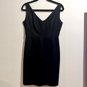 Tahari gorgeous black dress. 6 petite
